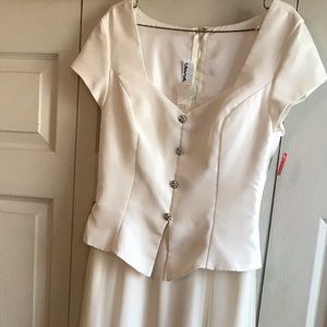 Jordon Ivory bridesmaid dress. NWTO.